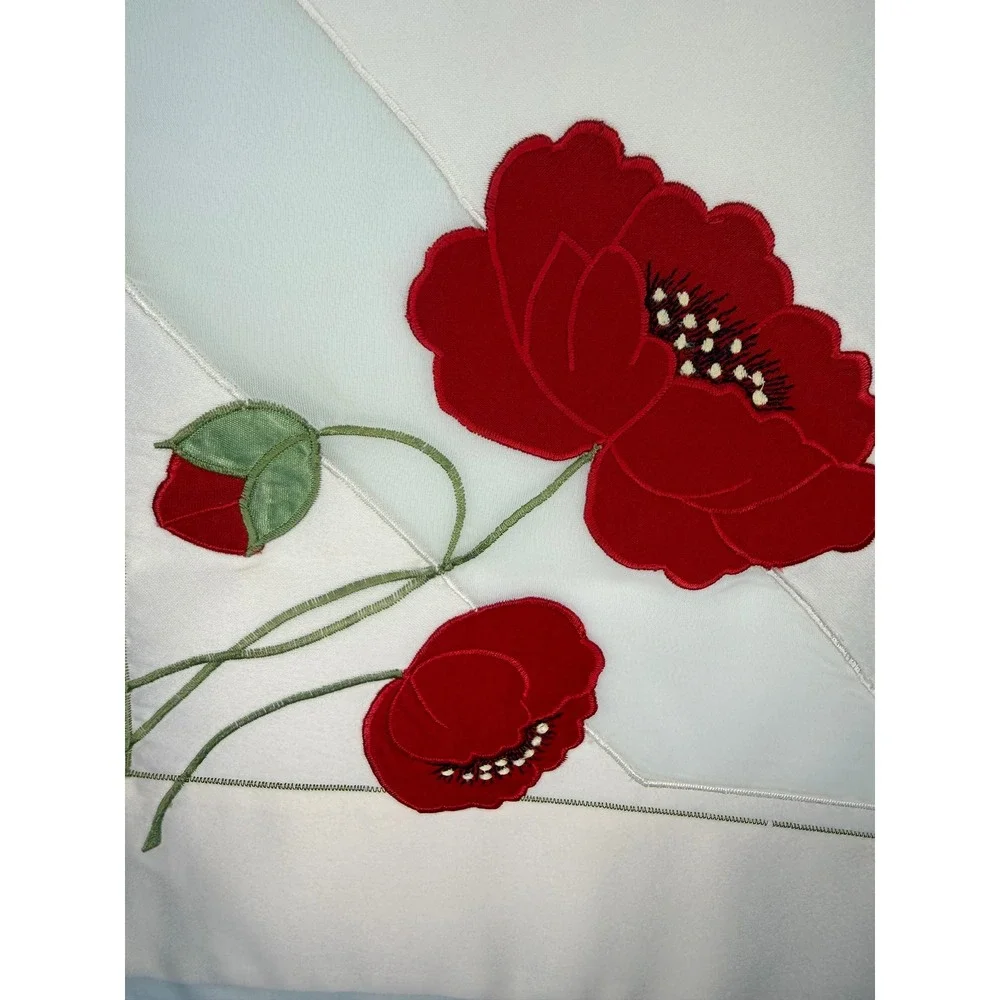 Vintage Red Poppy Floral Applique Square Tablecloth Cream Satin 32x32